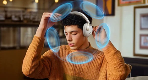 When to Choose Active Noise Cancelling Over Passive Headphones
