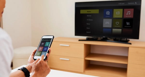 How to Connect Your Smartphone to a Smart TV Remotely